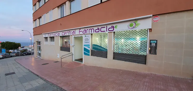 Farmacia Central de Añaza - Farmacia en Santa Cruz de Tenerife - foto 2