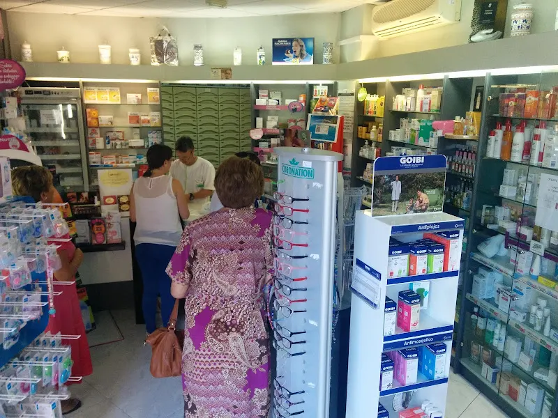 Farmacia M.ª Encarnación Évora García - Farmacia en Santa Cruz de Tenerife - foto 3