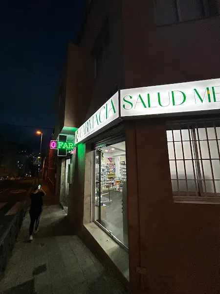 Farmacia Salud Medio. Gda Andrea González Hernández - Santa Cruz de Tenerife