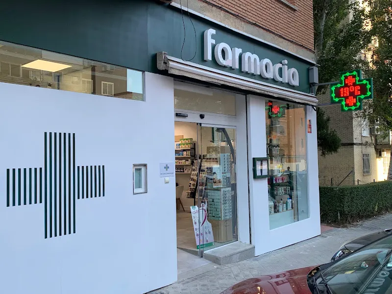La Botica de Eli - Farmacia en Leganés - foto 2
