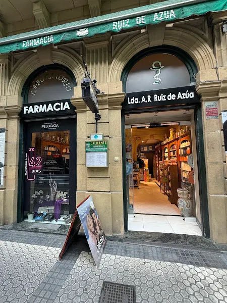 FARMACIA RUIZ DE AZUA - Farmacia en Donostia-San Sebastian - foto 2
