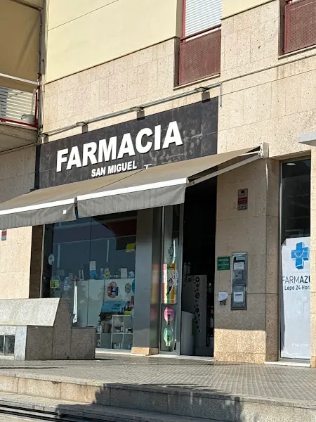 Farmacia FARMAZUL LEPE 24 HORAS (Ldo. José Vacas Barranco) - Farmacia en Lepe - foto 2