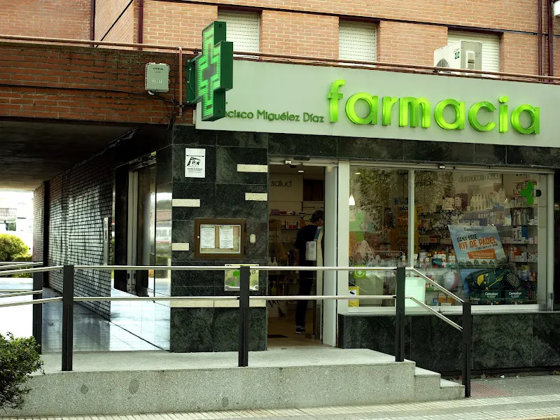Farmacia Miguélez - Farmacia en Salamanca - foto 2
