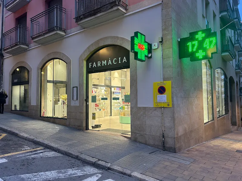 Farmàcia J Fullana Apodaca - Farmacia en Tarragona - foto 2
