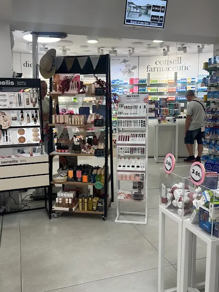 Farmacia Jordi Corona Colldeforn - Farmacia en Mataró - foto 3