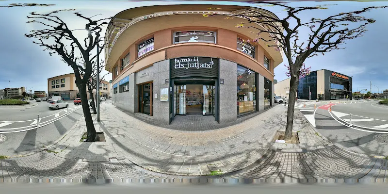 Farmacia Mataro - Farmàcia Els Jutjats - Farmacia en Mataró - foto 2