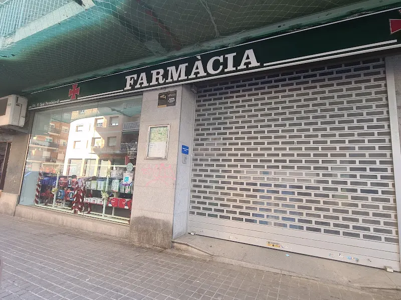 Farmàcia Spà Peradejordi - Farmacia en Mataró - foto 2