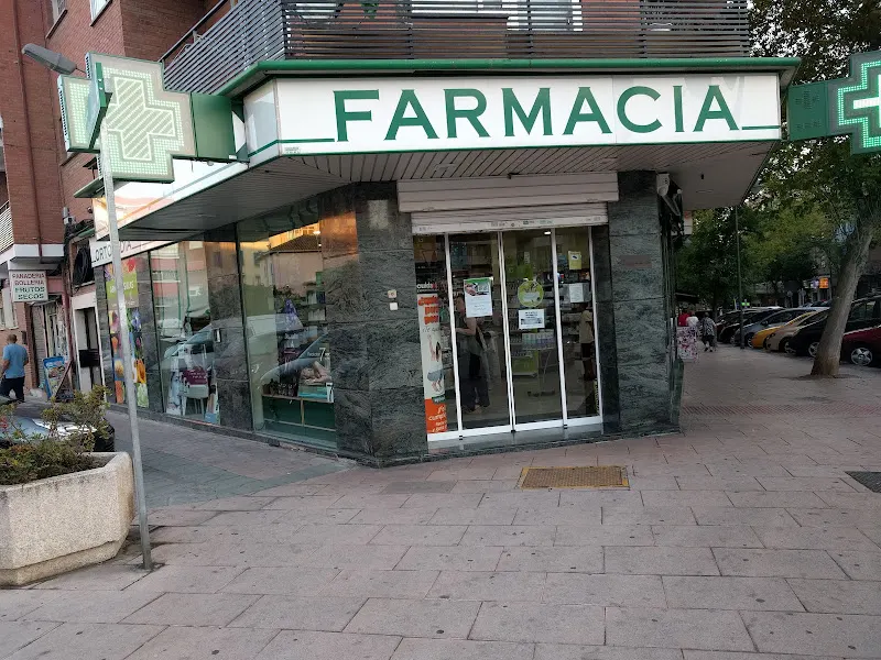Farmacia Encarnación Páramo Aguado - Parafarmacia Libertad 47