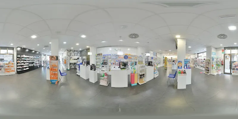 Farmacia Neus Valveny - Farmacia en Reus - foto 3
