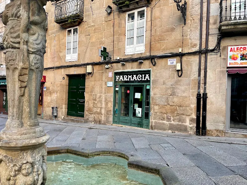 Farmacia Plaza del Hierro - Farmacia en Ourense - foto 2