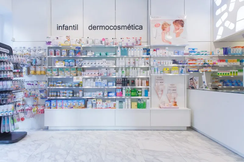Farmacia Cruces - Rouco Carmona