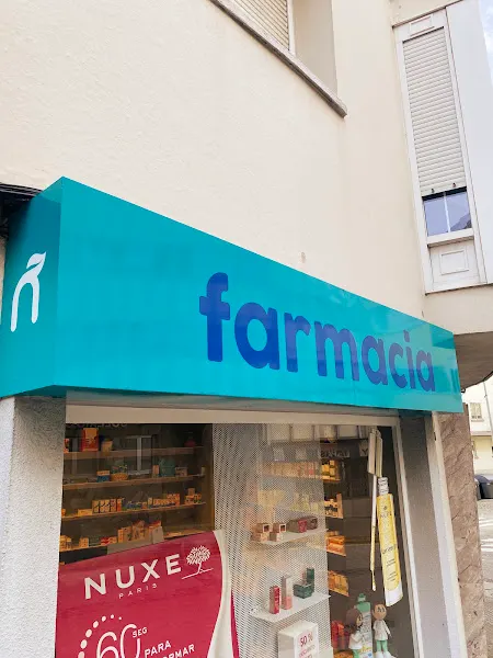 Farmacia Menciñas - Farmacia en Santiago de Compostela - foto 2
