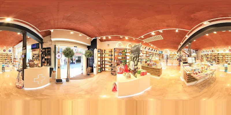 Farmàcia Santa Maria - Sant Cugat del Vallès - Farmacia en Sant Cugat del Vallès - foto 2