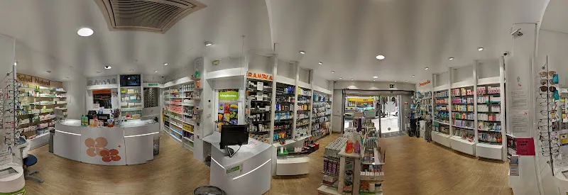 FARMACIA-ORTOPEDIA LA RAMBLA Lda. Mª del Pilar Pueyo García