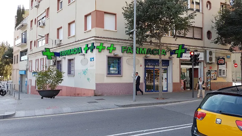 Farmacia Del Puente