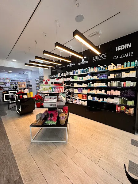 Farmacia El Barrial Aravaca | 13,5h 365 días al año