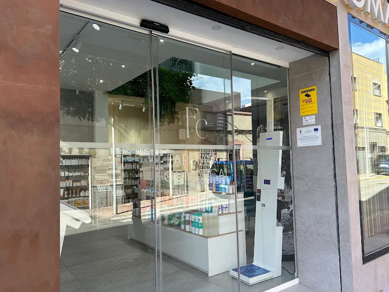 Farmacia Comarcal - Farmacia en Melilla - foto 2