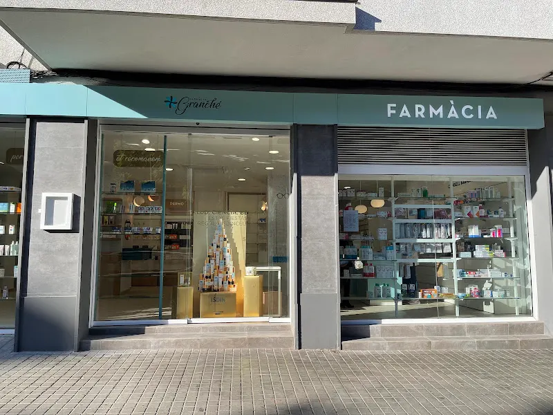 Farmacia - Farmacia en Sant Boi de Llobregat - foto 2