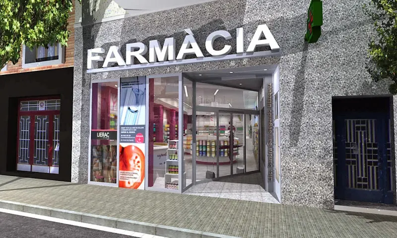 Farmàcia La Farola Lda. Sandra San Segundo - Farmacia en Sant Boi de Llobregat - foto 2