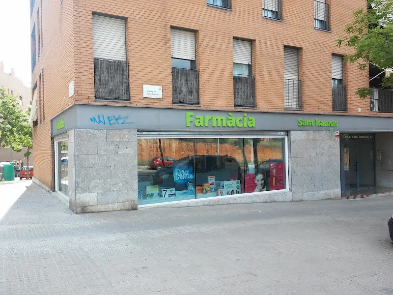Farmacia Sant Ramon de Sant Boi de LLobregat (en Barrio de Marianao) - Sant Boi de Llobregat