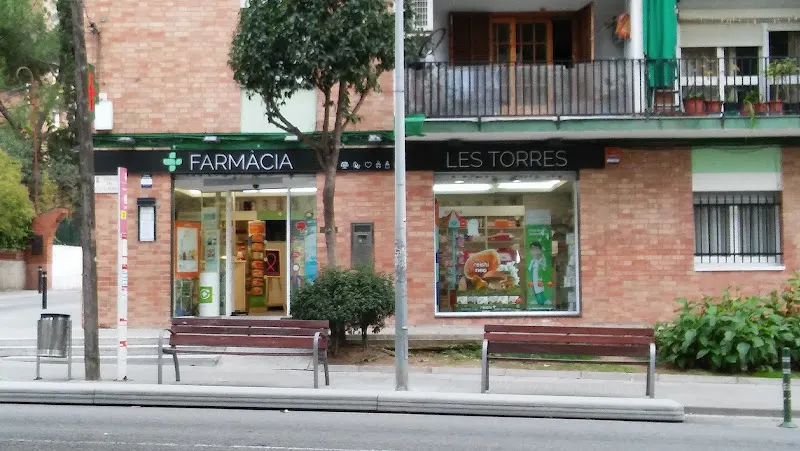 Farmàcia Les Torres. Lda Marta Lozano - Farmacia en Rubí - foto 3