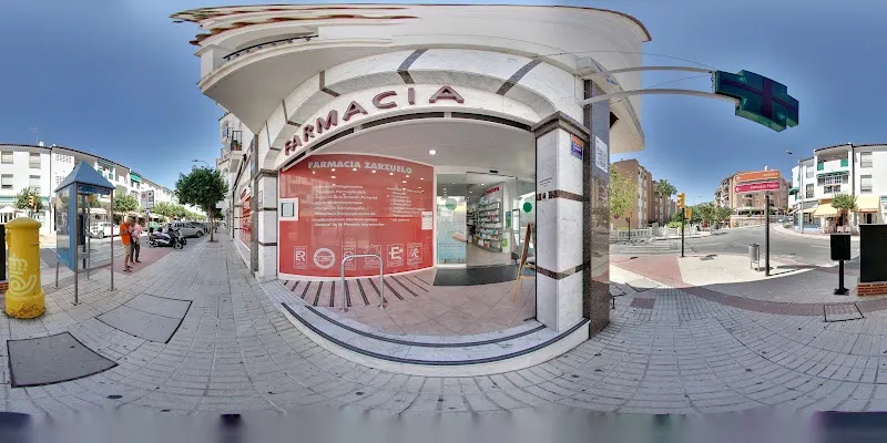 Farmacia Zarzuelo - Farmacia en Benalmádena - foto 2