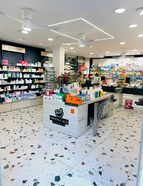 Farmacia Cristina Alía - Farmacia en Majadahonda - foto 2