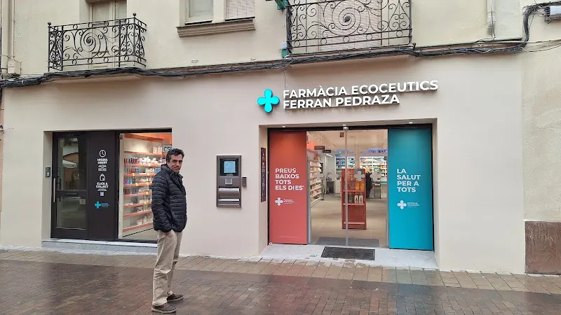 Farmacia Pedraza Ferrer - Farmacia en Vilanova i la Geltrú - foto 2