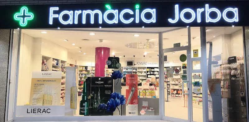 Farmàcia Anna Jorba Cremades - Farmacia en Vilanova i la Geltrú - foto 2