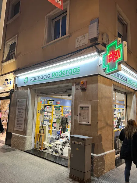 FARMÀCIA RODERGAS