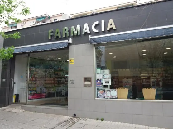 FARMACIA LAURA MANZANO