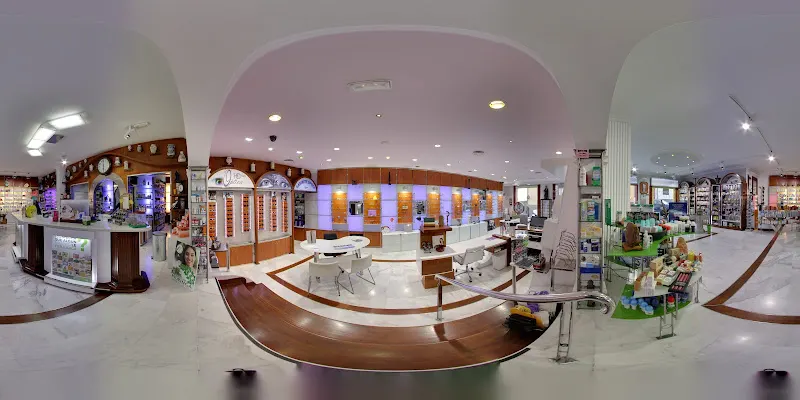 Farmacia Óptica Adeje Hernández Trujillo C.B. - Adeje