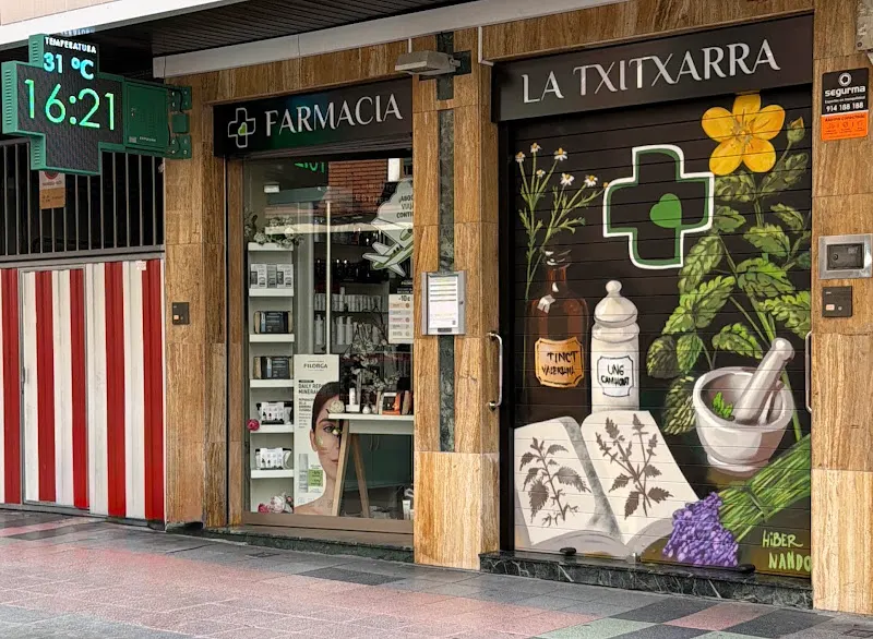 Farmacia La Txitxarra (Lcds Josu Díaz-Maite González) - Farmacia en Santurtzi - foto 2