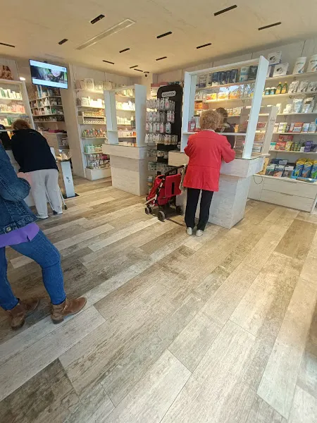 Farmàcia Euras - Farmacia en Vic - foto 2