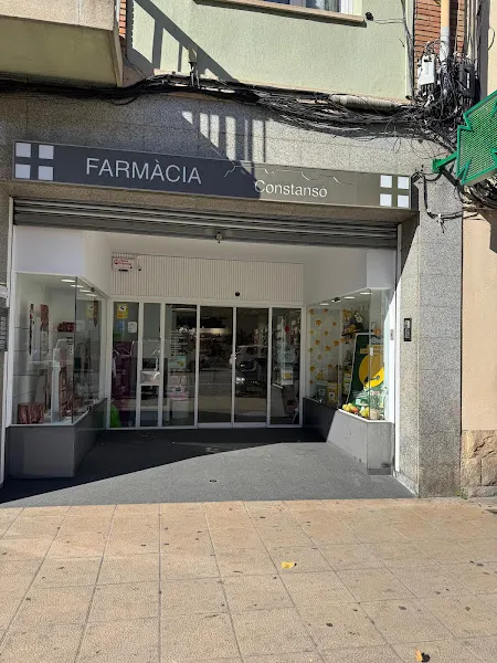 Farmàcia Constansó (Ma Carme Constanso Vilaseca) - Farmacia en Vic - foto 2