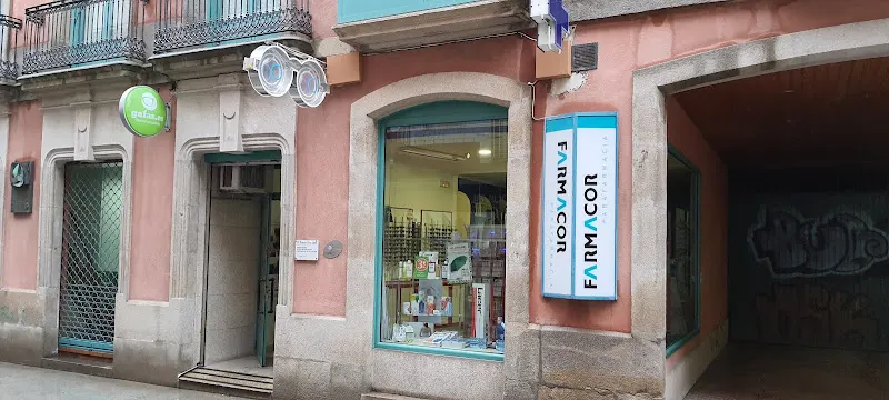 Farmacor - Tienda de productos de belleza en Vilagarcía de Arousa - foto 2