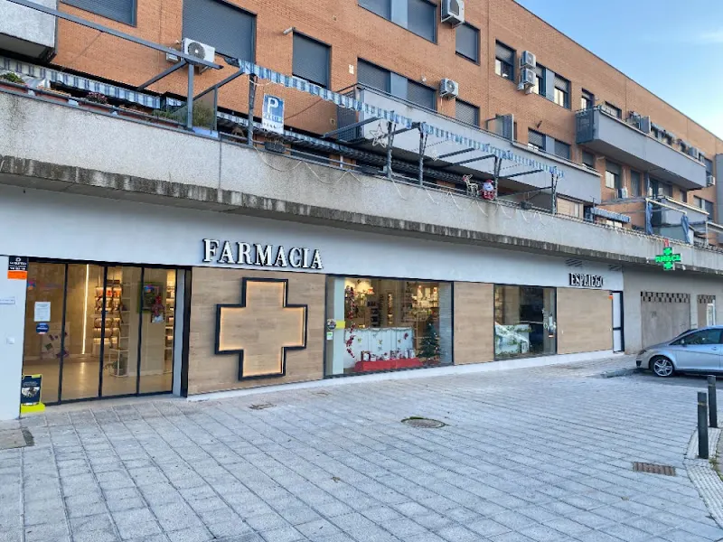 Farmacia EspliegoAzuqueca (Ldo Iván Antolín Lobera) - Farmacia en Azuqueca de Henares - foto 2