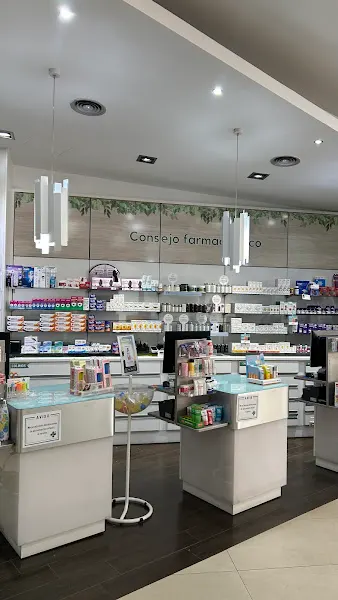 FARMACIA SERRANO - Farmacia en Hellín - foto 2