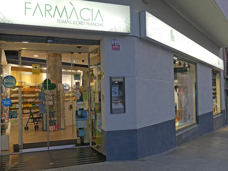Farmàcia Tomàs Lloret Plancha - Farmacia en Sant Pere de Ribes - foto 2