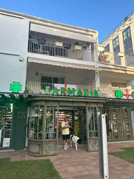Farmacia Torrents Sitges - Farmacia en Sitges - foto 2