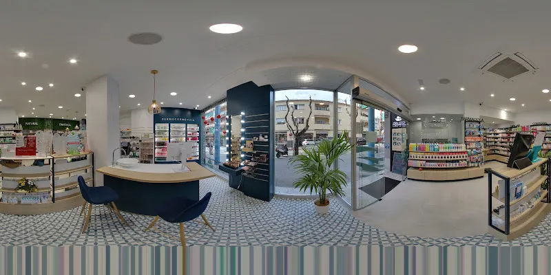 Farmàcia Peraire - Farmacia en Premiá de Mar - foto 2