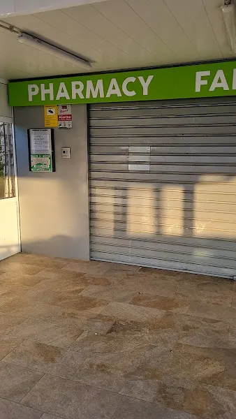 pharmacy - Farmacia en Salou - foto 2
