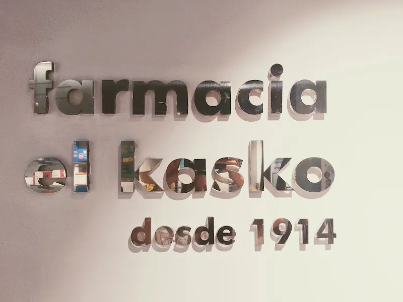 Farmacia Fernando y Asun Gómez de Iturriaga