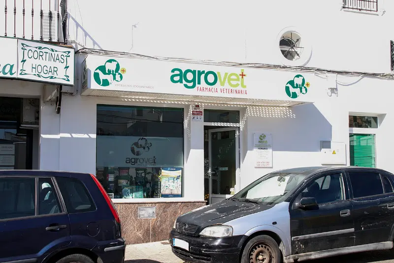 Comercial Veterinaria Agrovet Sl - Farmacia en Almonte - foto 2