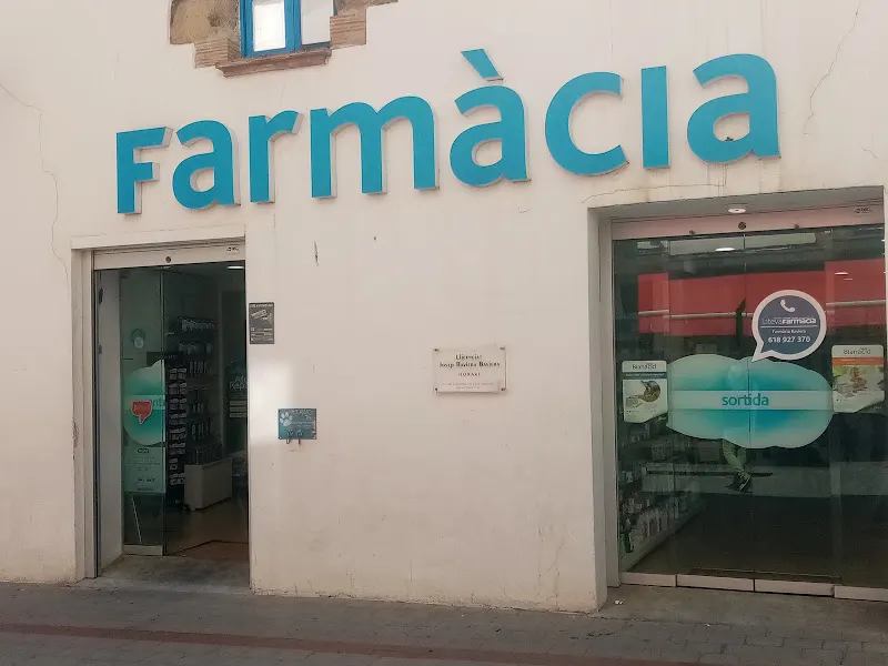 FARMÀCIA JOSEP BAVIERA - Farmacia en Palamós - foto 2