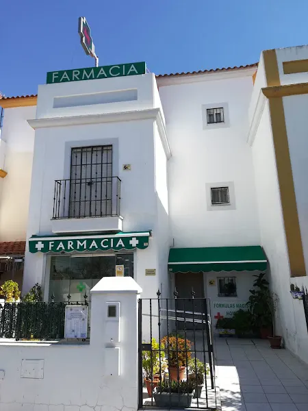 Farmacia Señorío de Guzmán, Ldo Tirso Gª Saldaña