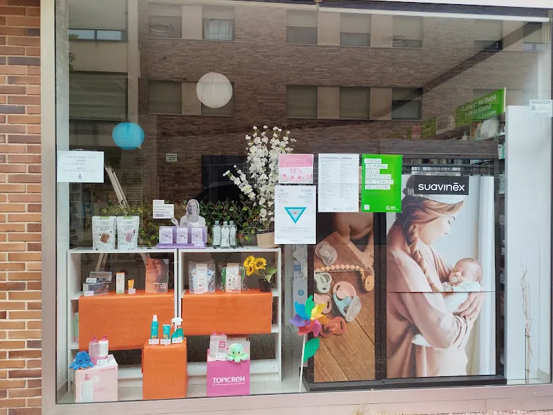 Farmacia Villava Ana Rojas - Farmacia en Villava - foto 2