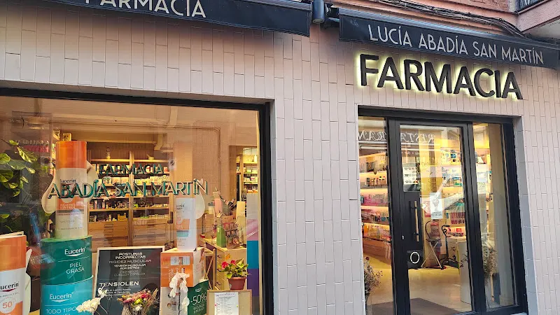 Lda. Lucía Abadía San Martín - Farmacia en Madrid - foto 2