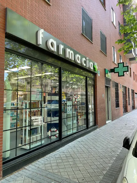 Farmacia Irene Rivas Chacón - Farmacia en Madrid - foto 2