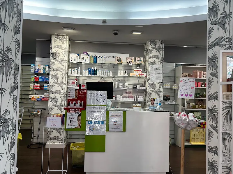 Farmacia Marqués de Jura Real - Farmacia en Madrid - foto 3